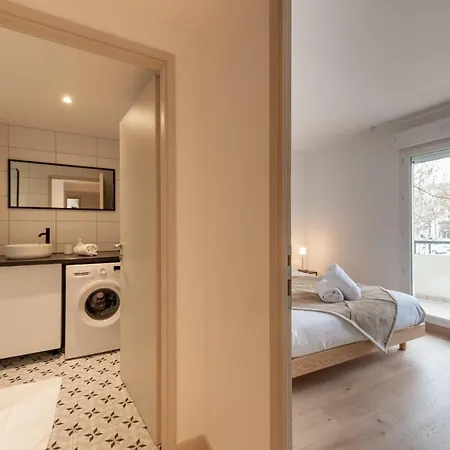 Lesperluette - De 44m Avec Garage&balcon Au Centre Appartement Annecy