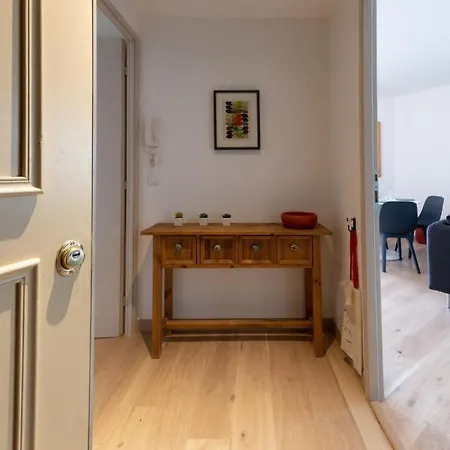 Appartement Lesperluette - De 44m Avec Garage&balcon Au Centre Annecy